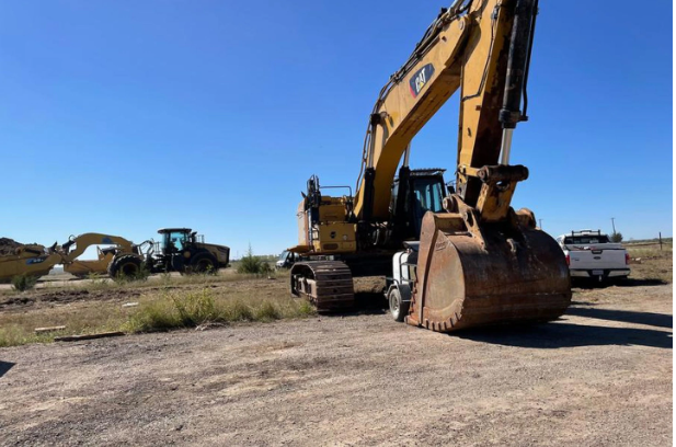 松下 40 亿美元的美国堪萨斯州电池工厂破土动工,主要供应特斯拉