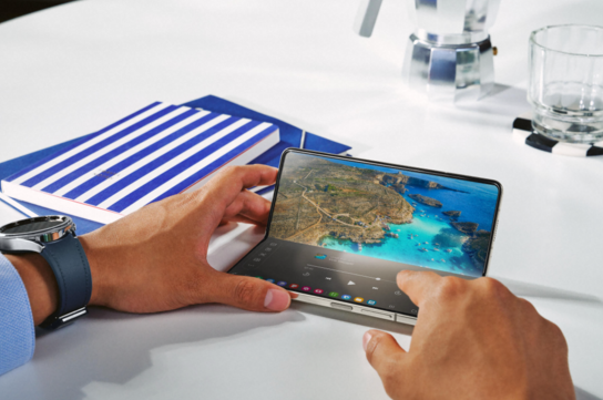 沉浸大屏体验:三星Galaxy Z Fold5引领折叠屏技术创新