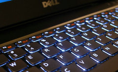 戴尔Windows11键盘灯怎么开？戴尔Windows11键盘灯打开教程